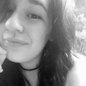 Meet your Posher, Dana